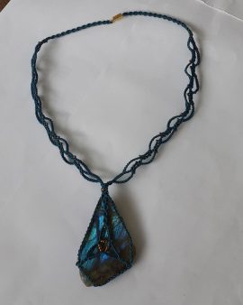 Collier macrame labradorite et étoile