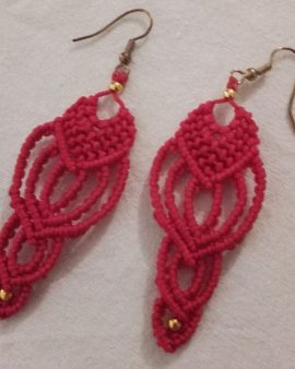 Boucles d&rsquo;oreilles rose fuschia