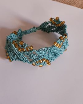 Bracelet vert métallisé perles dorées